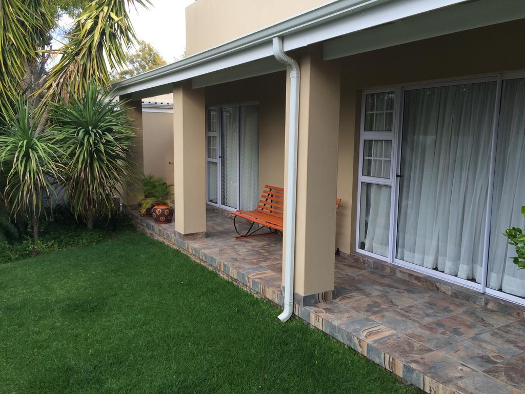 Van Biljon Cottage No Loadshedding Oudtshoorn Exteriér fotografie